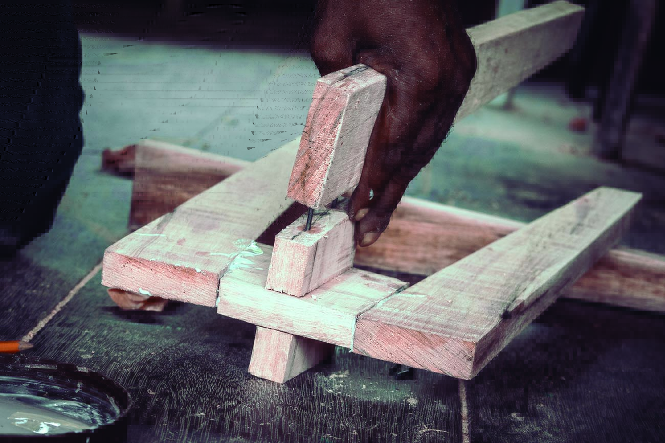 Taller de ebanistería. Vereda de Betania (Cauca)