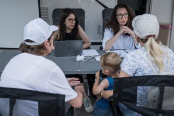 Ayuda humanitaria Ucrania apoyo psicológico