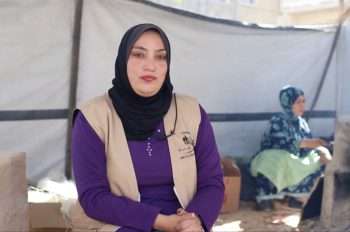 Trabajadora de una organización de mujeres palestinas